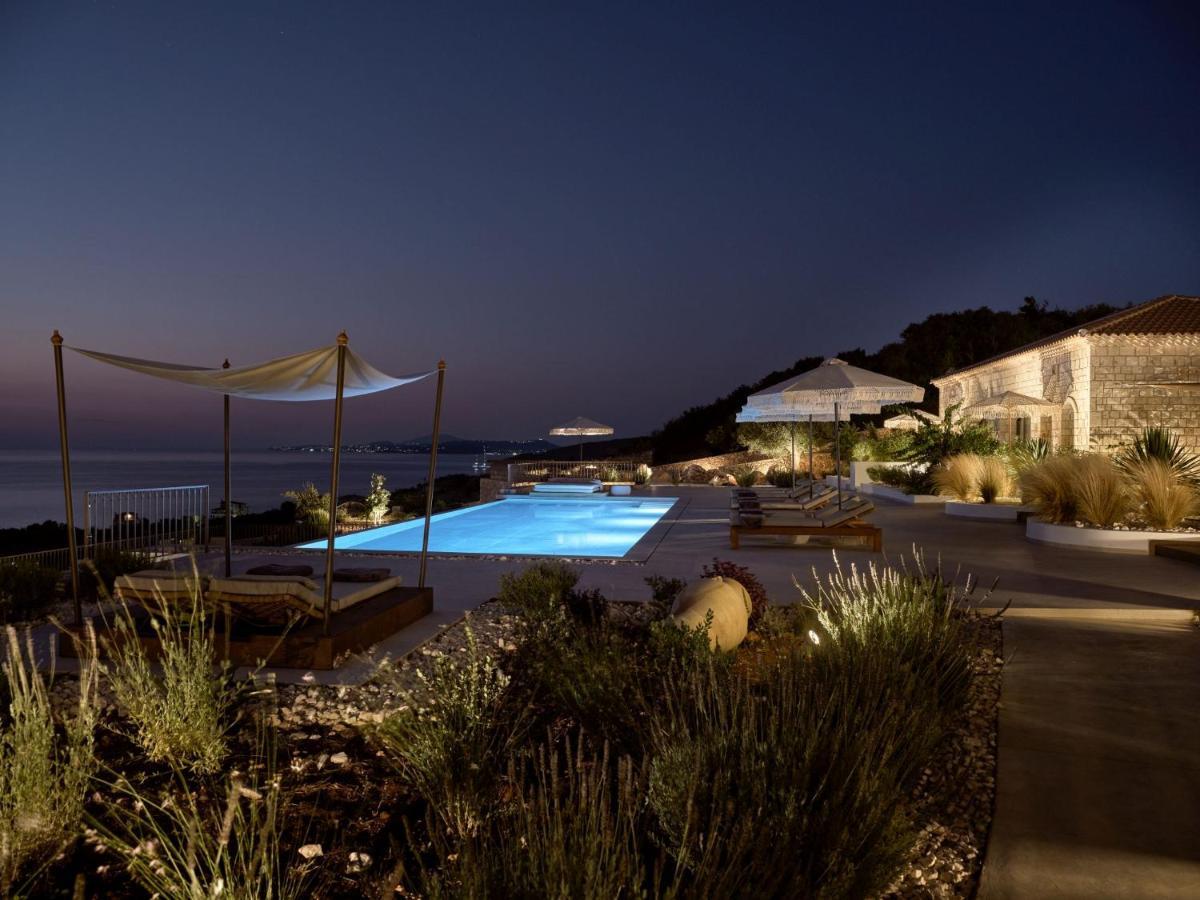 Rebek Luxury Villas & Suites Agios Nikolaos  Bagian luar foto