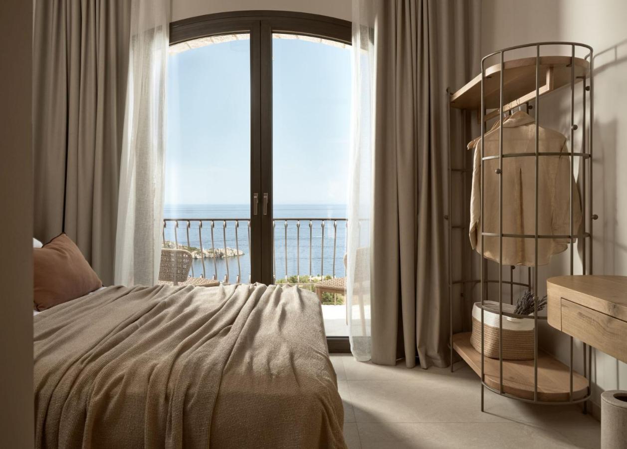 Rebek Luxury Villas & Suites Agios Nikolaos  Bagian luar foto